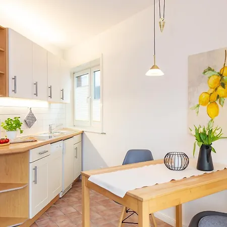 Haus Jungnamen Whg. Nr. 8 公寓 *